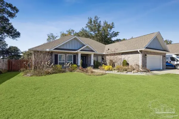 6009 Scarlet Oak Ct, Pace, FL 32571