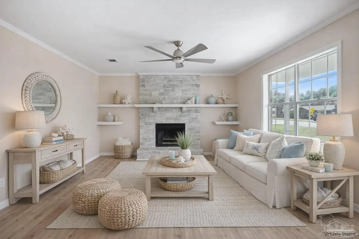 2842 Godwin Ln, Pensacola, FL 32526 - Image #1