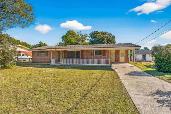 7130 Melba St, Pensacola, FL 32504