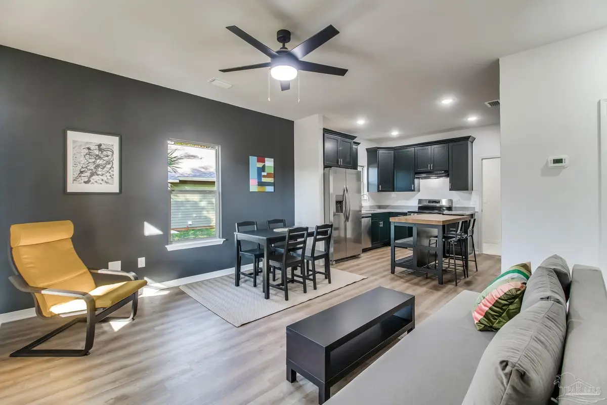 1000 W Yonge St, Pensacola, FL 32501 - Image #1