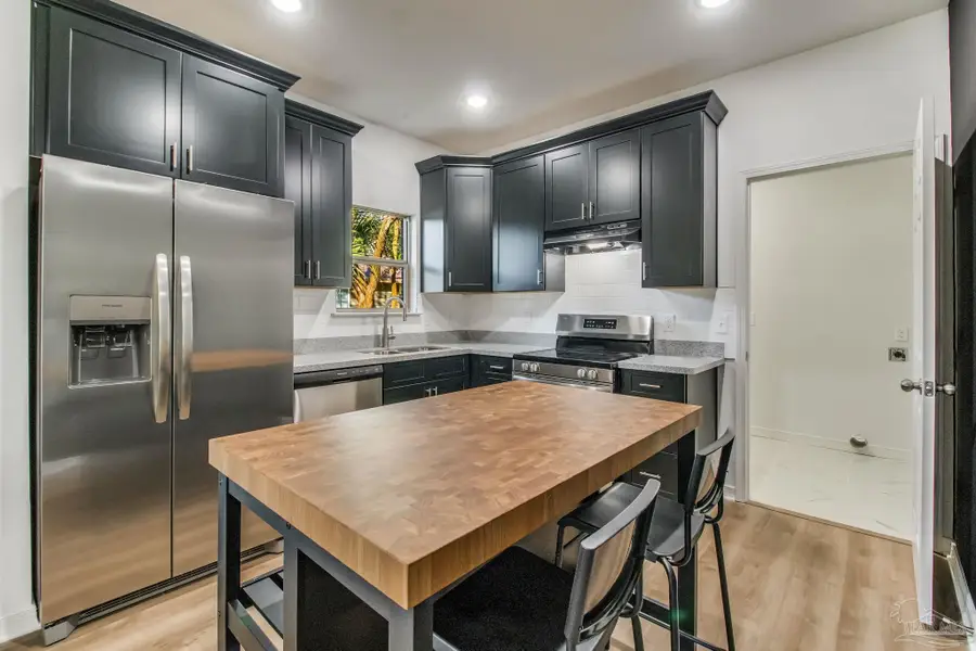 1000 W Yonge St, Pensacola, FL 32501 - Image #2