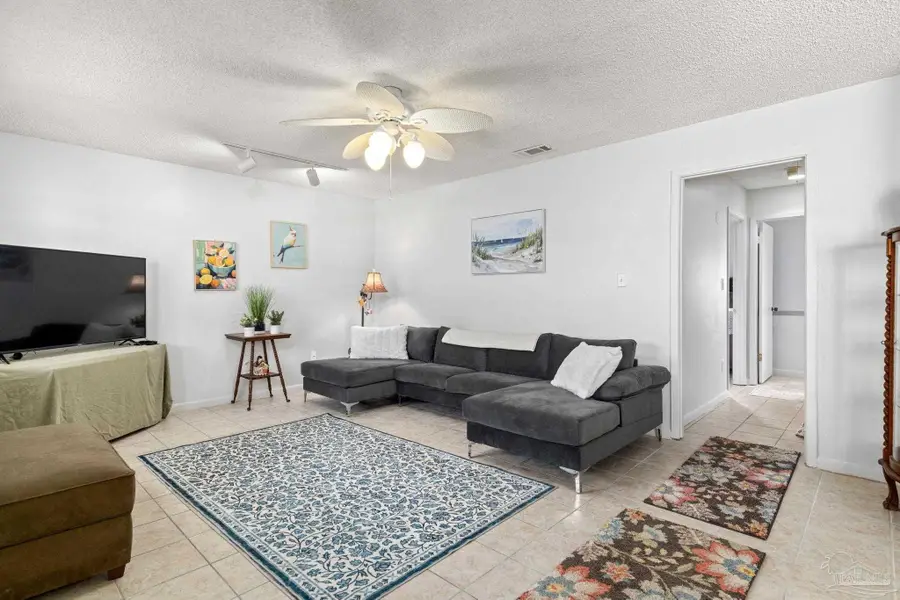 1200 Shoreline Dr #402, Gulf Breeze, FL 32561 - #2