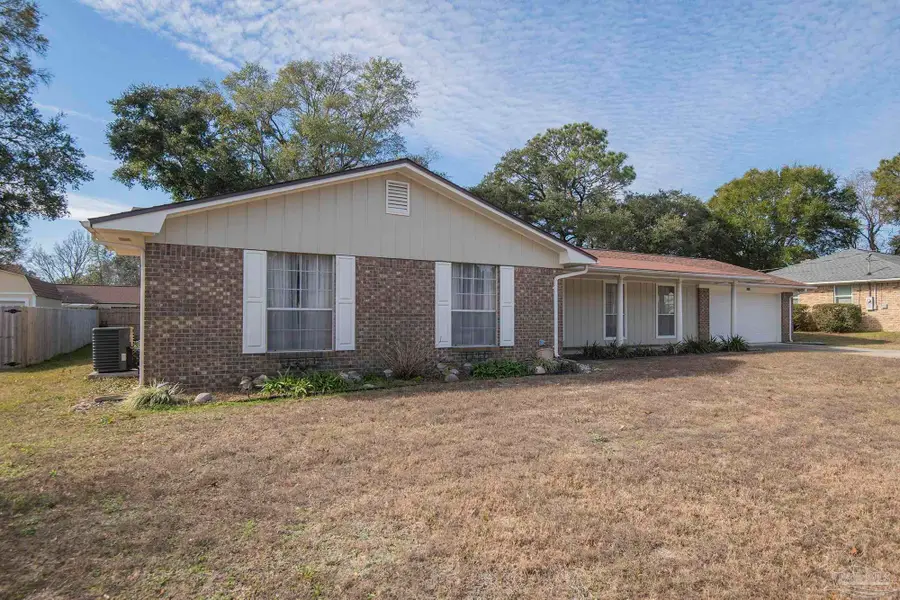 3525 Wimbledon Dr, Pensacola, FL 32503 - Image #3