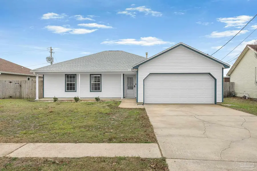 2285 Estate Cir, Navarre, FL 32566 - #2