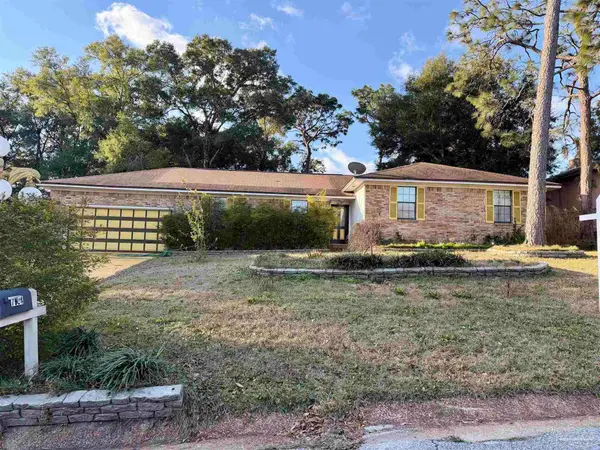 7604 Brook Forest Dr, Pensacola, FL 32514