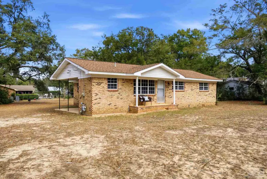 5402 Douglas St, Milton, FL 32570 - Image #3