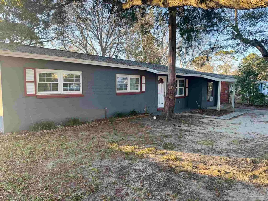 7811 Castle Gate Dr, Pensacola, FL 32534 - Image #2