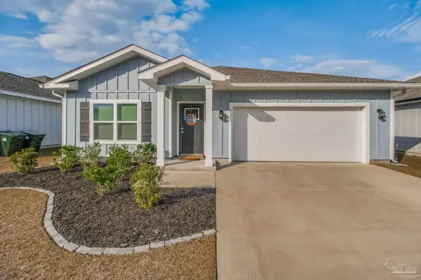 6521 Paso Fino Drive, Bellview, FL 32526