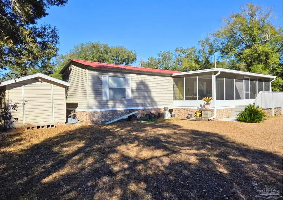 4505 Edgewood Dr, Milton, FL 32583 - #2