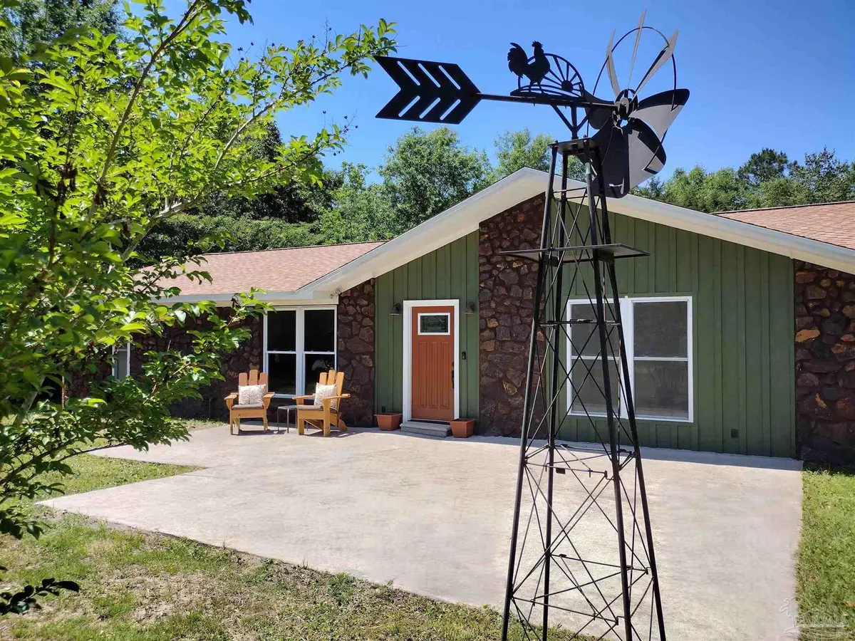 4611 Gunter Rd, Milton, FL 32570 - #1