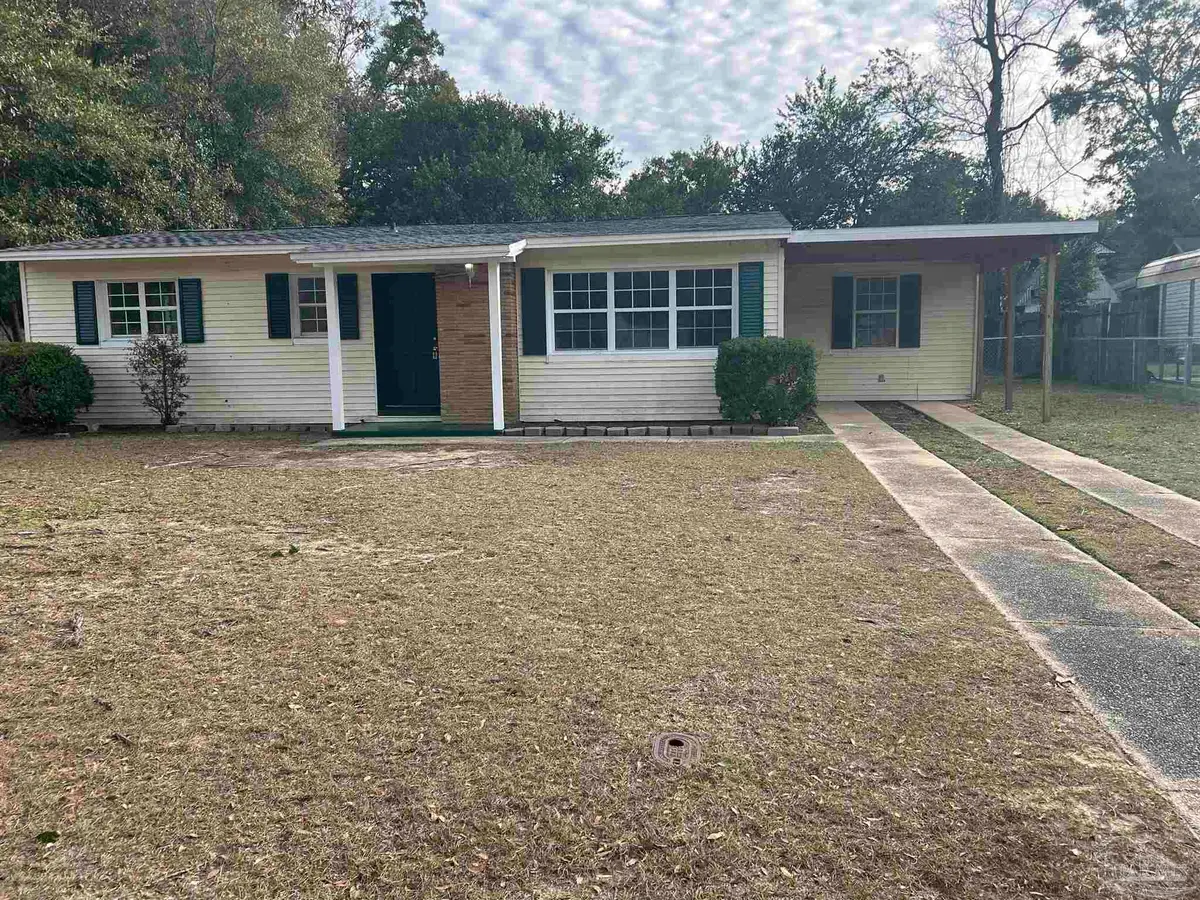 923 S Madison Dr, Pensacola, FL 32505 - Image #1