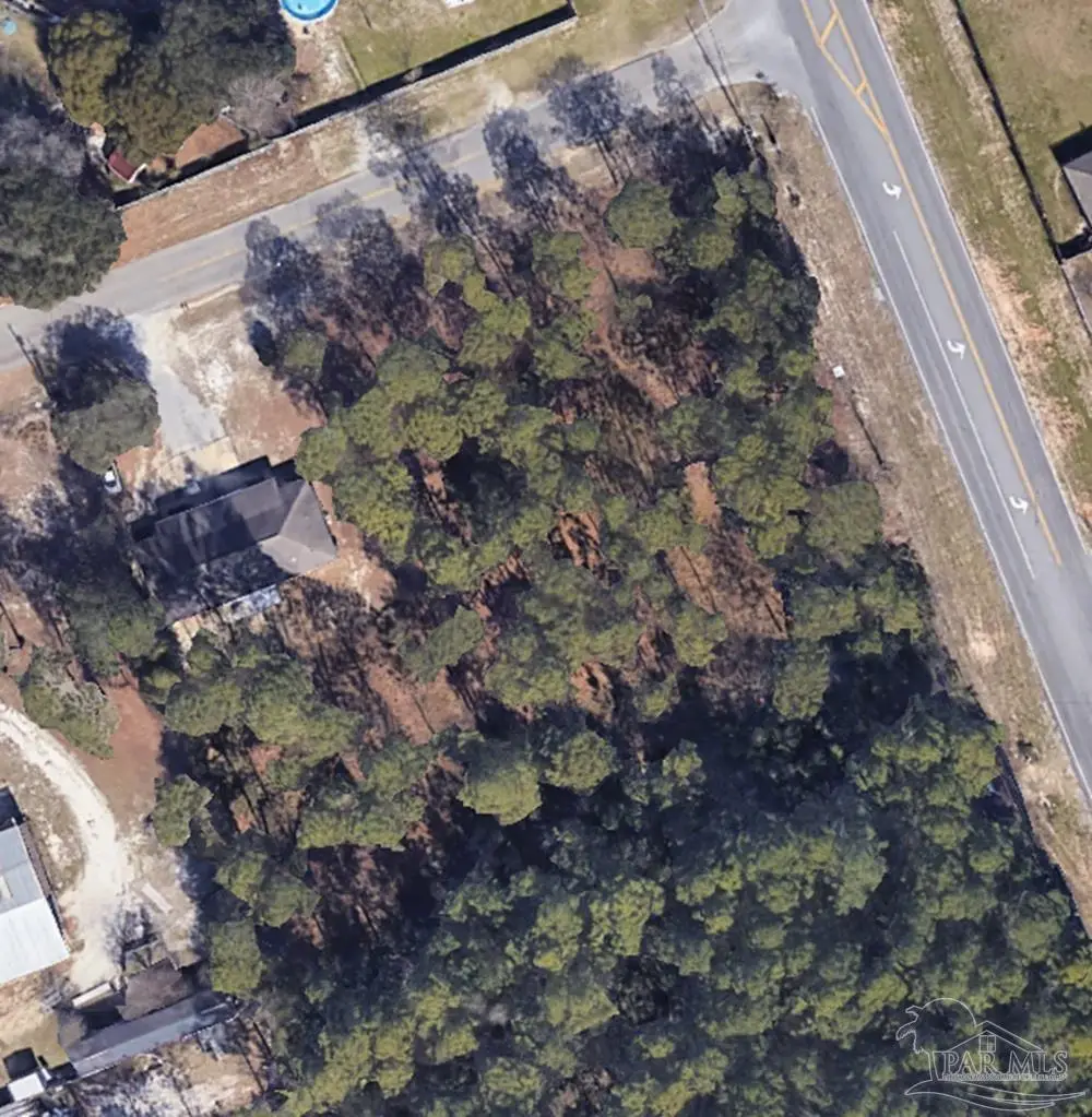 2217 Dog Track Rd, Pensacola, FL 32506 - Image #1