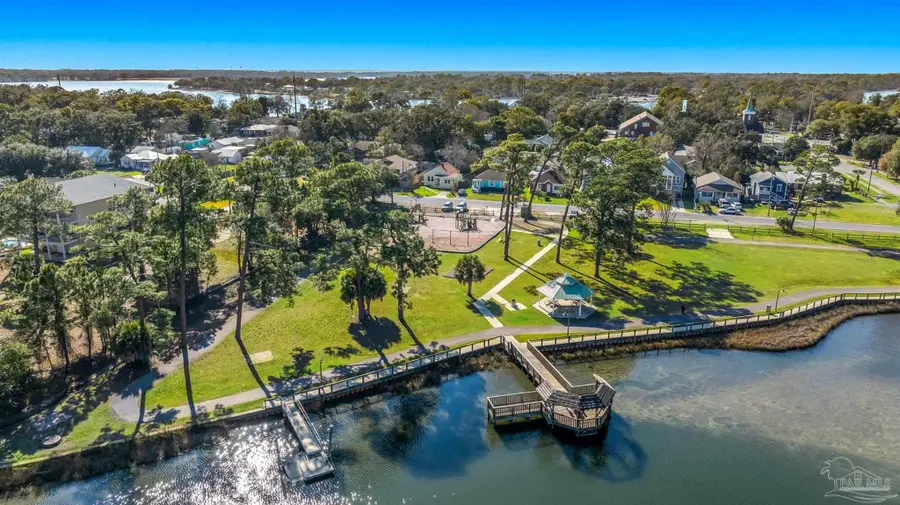 407 S 2nd St, Pensacola, FL 32507 - #3