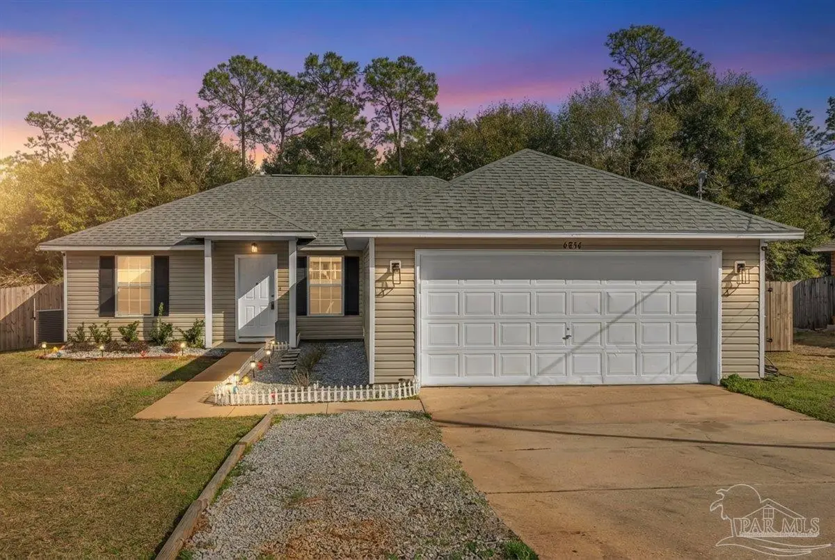 6856 Old West Ln, Milton, FL 32570 - #1