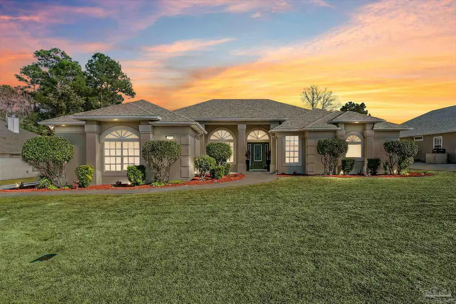 2099 Juno Cir, Pensacola, FL 32526 - Image #2