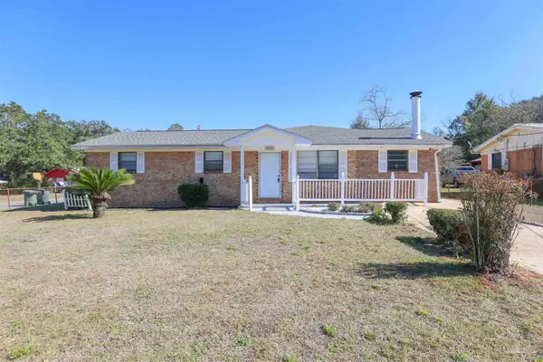 7620 Untreiner Ave, Pensacola, FL 32534