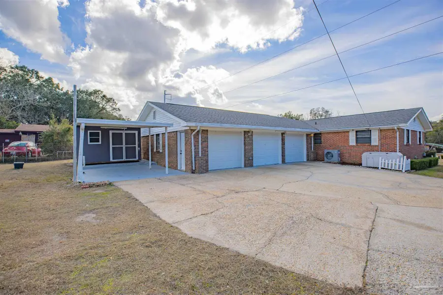 7620 Untreiner Ave, Pensacola, FL 32534 - Image #3