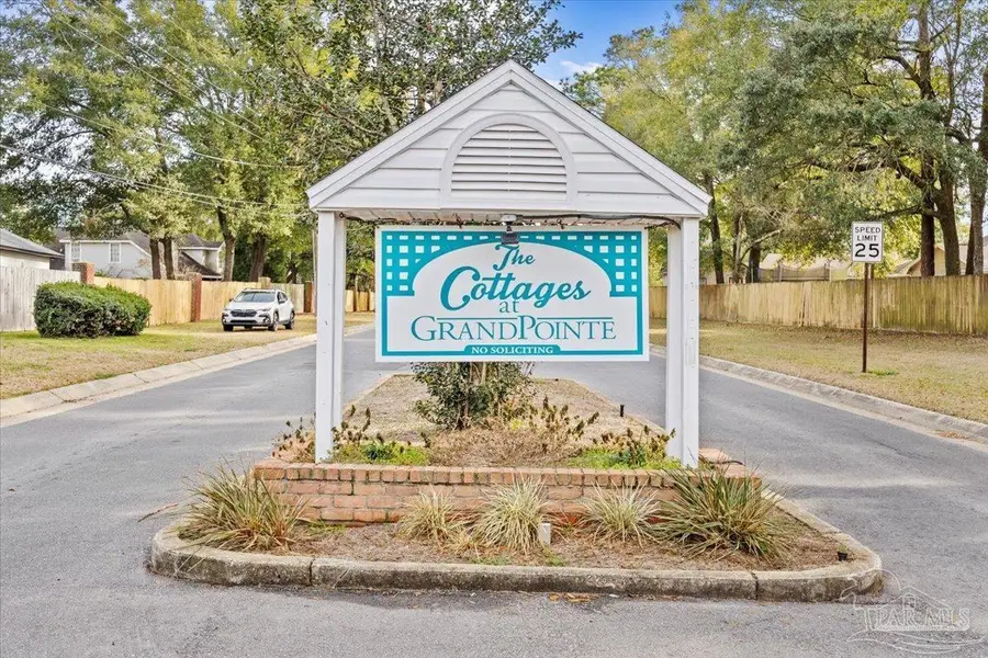 225 Wildflower Ln, Pensacola, FL 32514 - #2