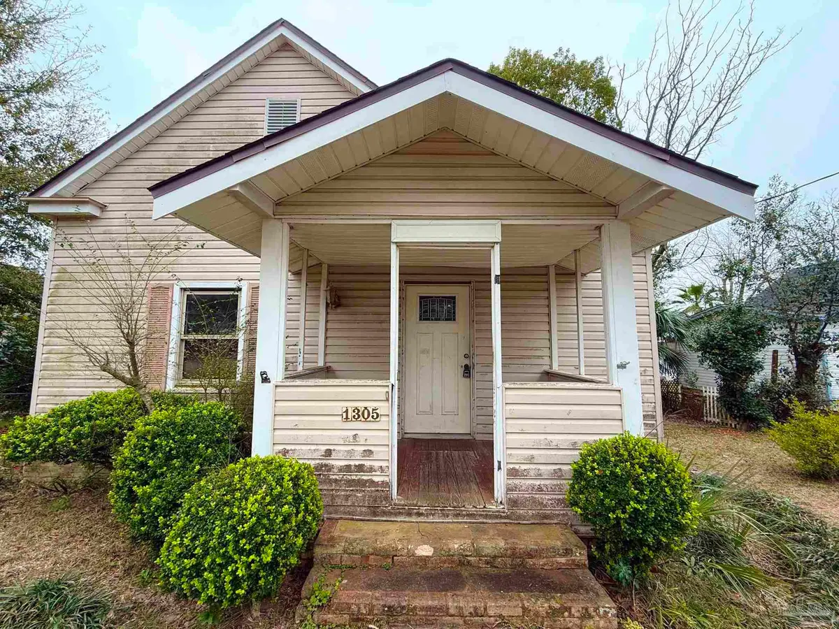 1305 E La Rua St, Pensacola, FL 32501 - #1