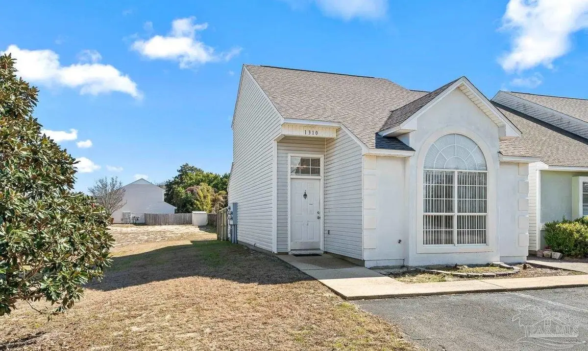 1310 Redwood Ln, Gulf Breeze, FL 32563 - #1
