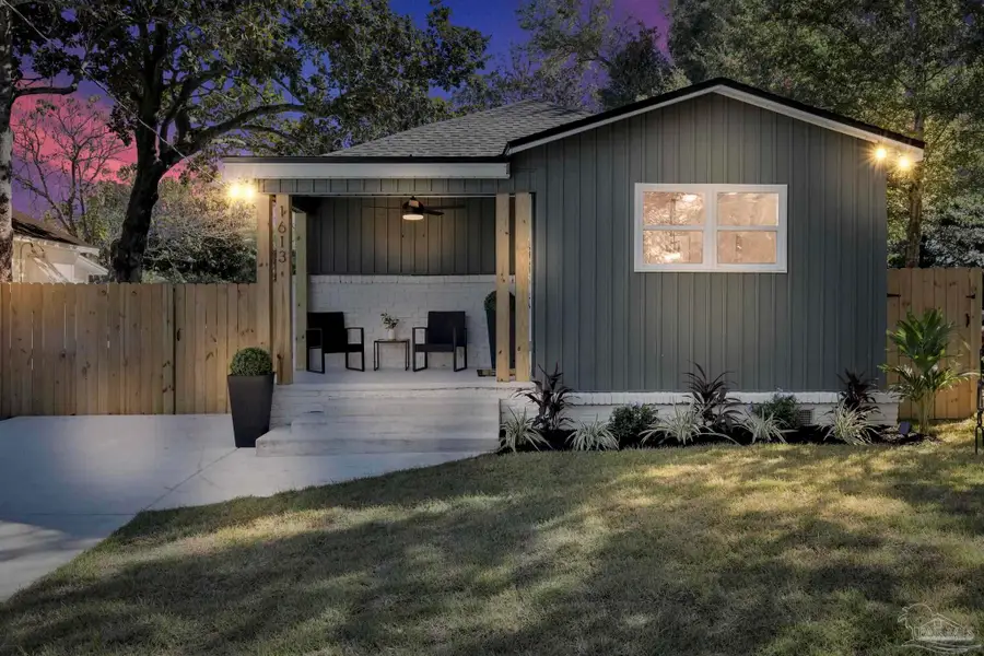 1613 E De Soto St, Pensacola, FL 32501 - #2