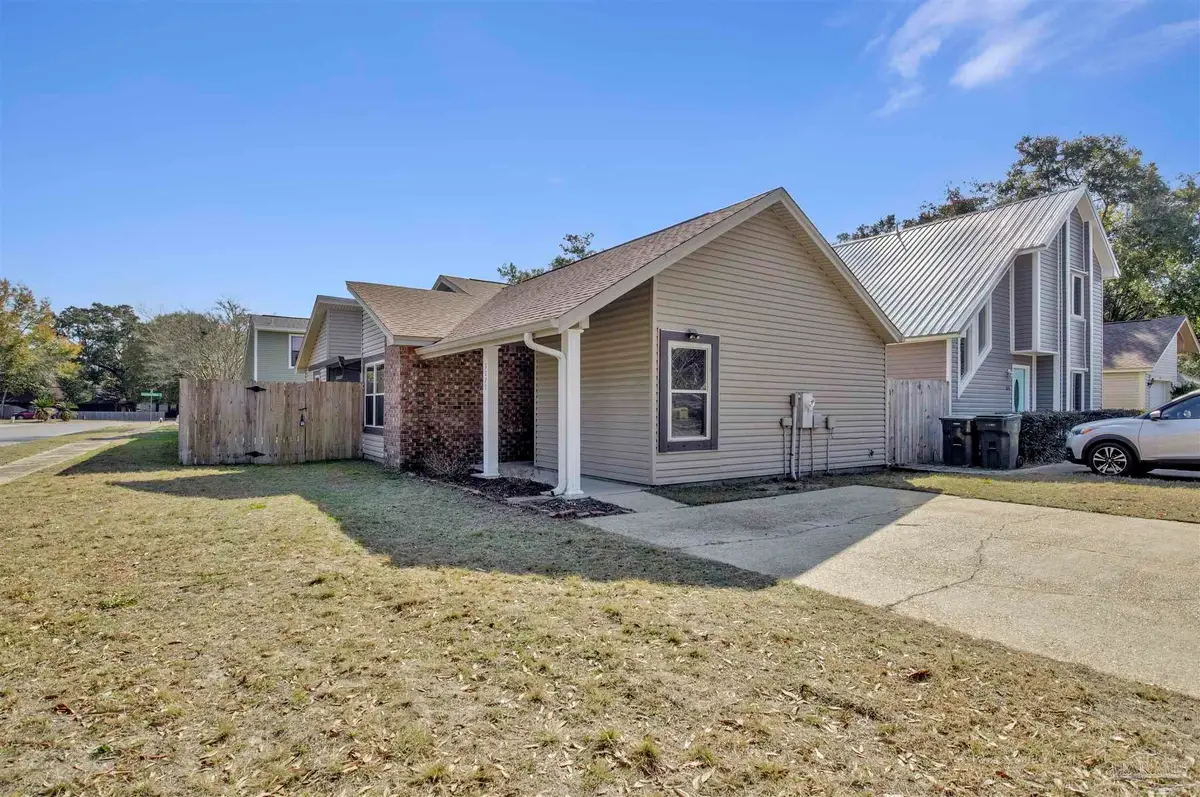 3020 Cedarwood Village Ln, Pensacola, FL 32514 - #1