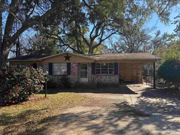 1811 Dewrell Sq, Pensacola, FL 32504