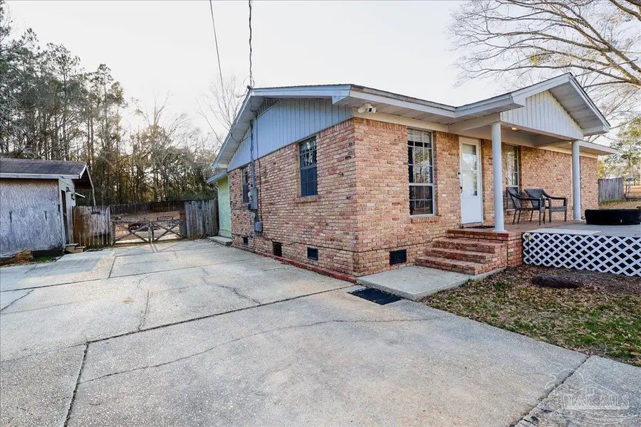 1551 Sunny Ridge Ln, Cantonment, FL 32533 - #2