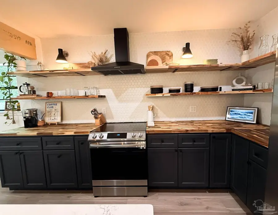 1322 Dexter Ave, Pensacola, FL 32507 - #3