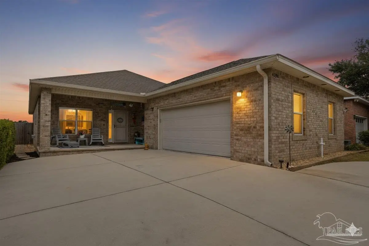4154 Oak Pointe Dr, Gulf Breeze, FL 32563 - #1