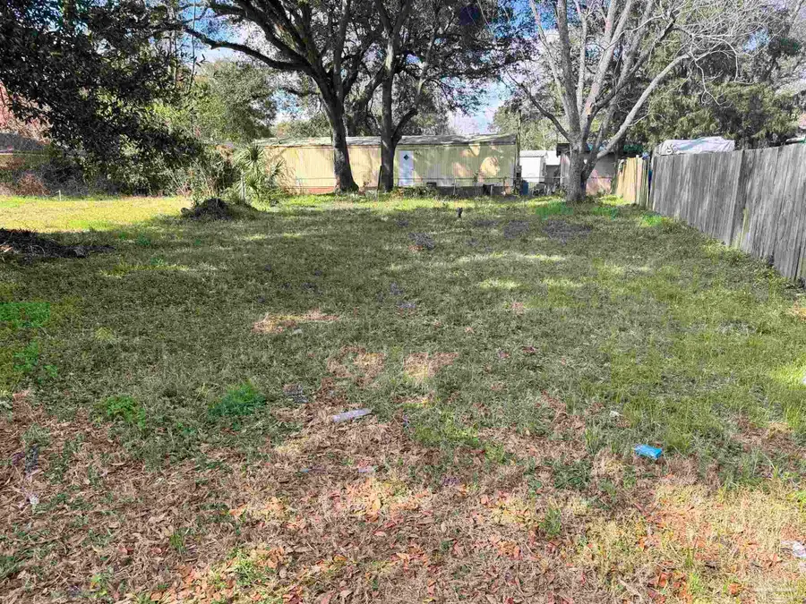 118 Dogwood Dr, Pensacola, FL 32505 - #2