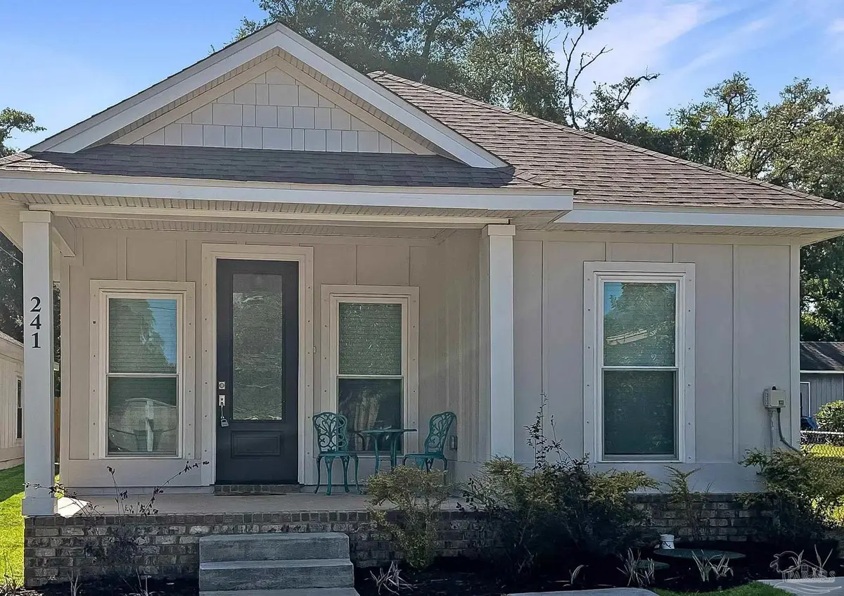 241 N H St, Pensacola, FL 32502 - #1