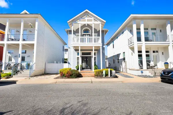 554 Santos St, Pensacola, FL 32504