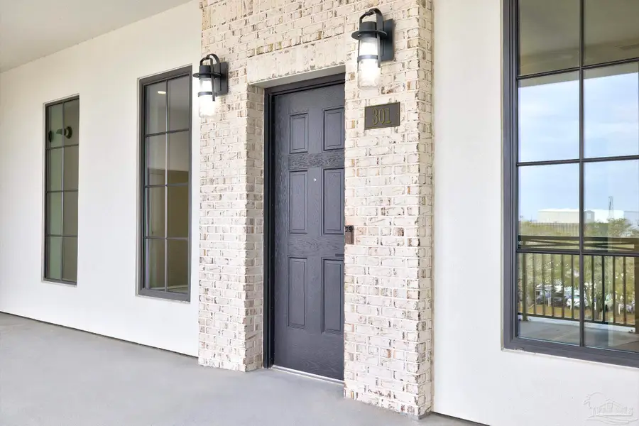 800 S Palafox St #301, Pensacola, FL 32502 - #3