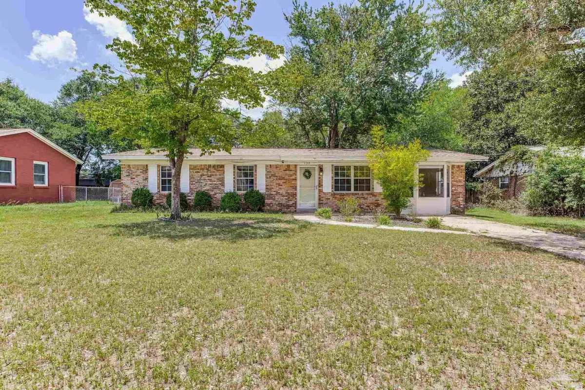 3255 Newton Dr, Pensacola, FL 32503 - #1
