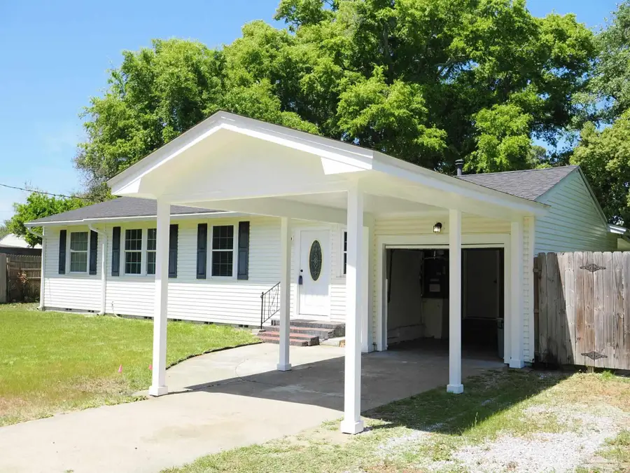 226 Betty Rd, Pensacola, FL 32507 - #2