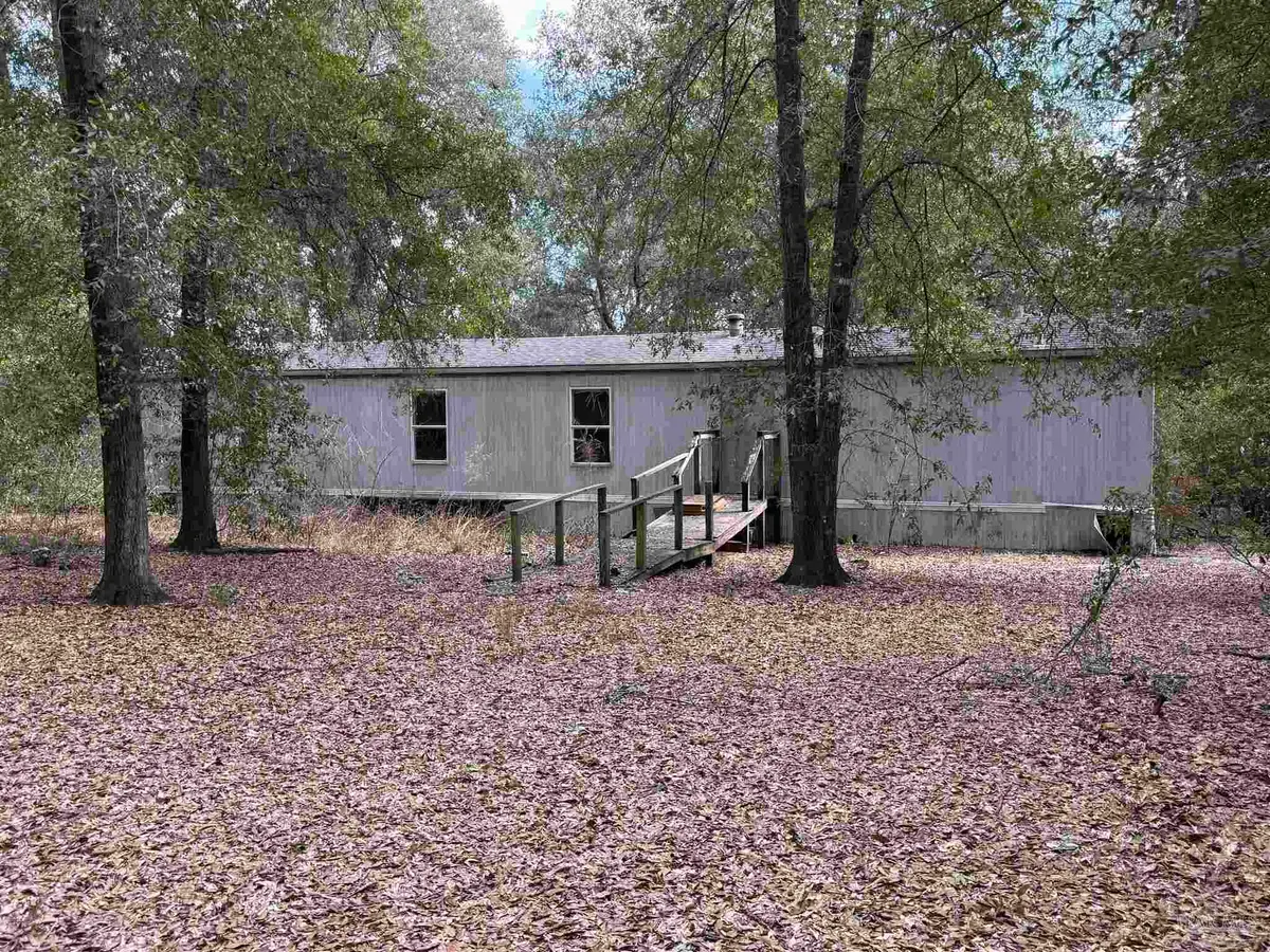 3928 Reinhardt Village Rd, Milton, FL 32583 - #1