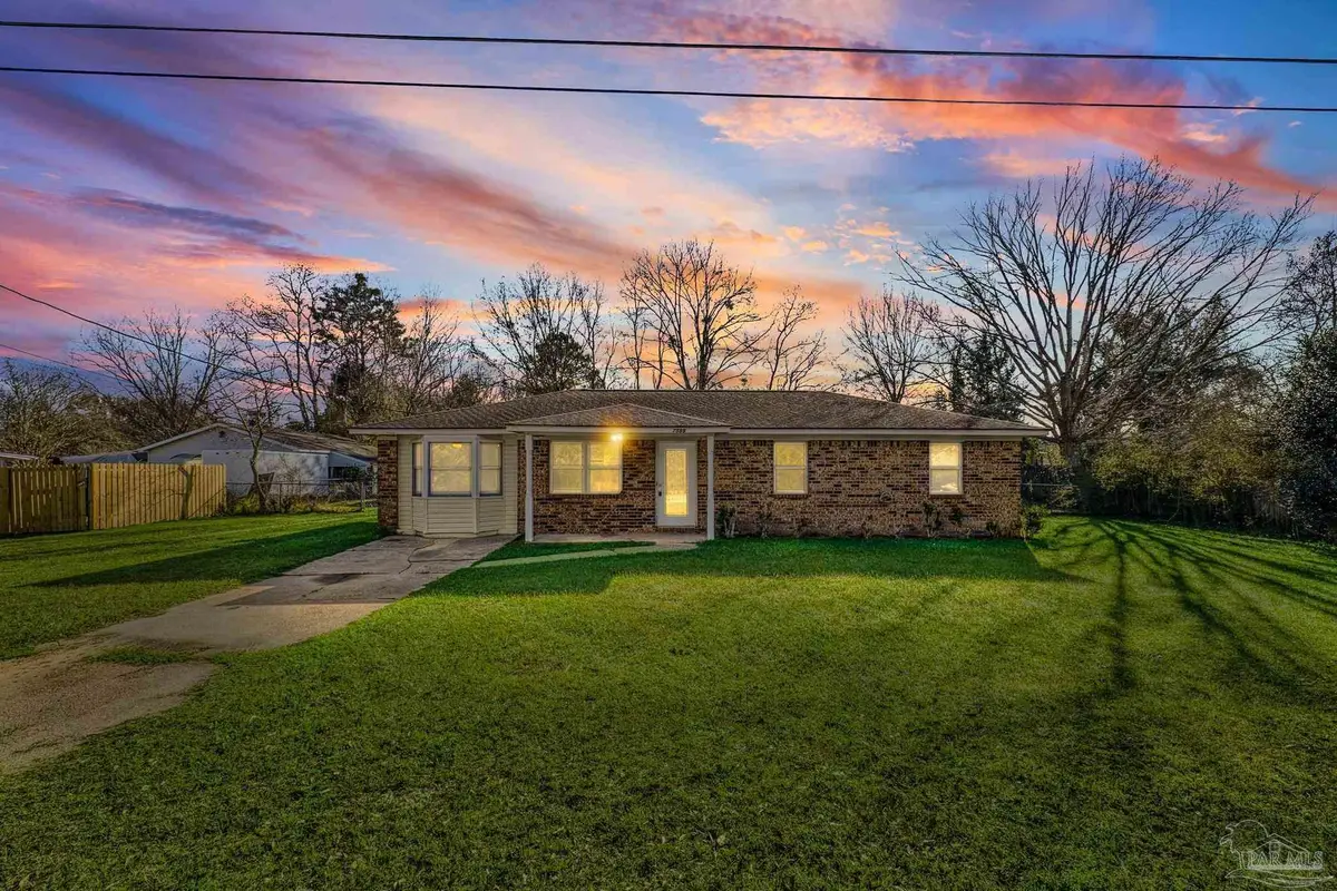 7599 Woods Rd, Pensacola, FL 32526 - #1