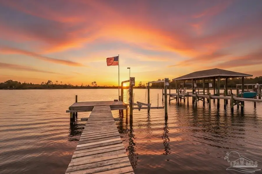 2568 Gulf Breeze Ave, Pensacola, FL 32507 - #2