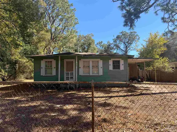 527 Wynnehurst St, Pensacola, FL 32503
