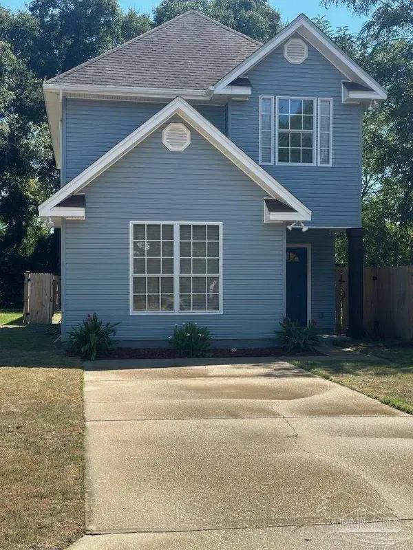 109 E Hatton St, Pensacola, FL 32503