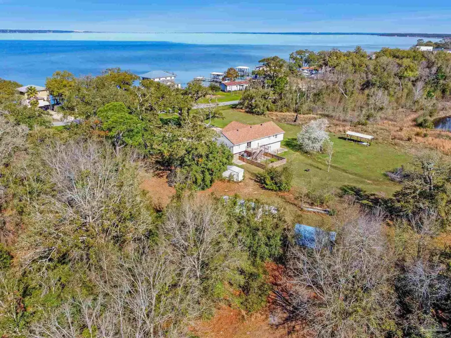 302 S Garcon Point Rd, Milton, FL 32583 - #3