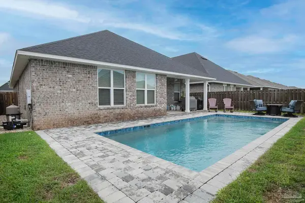 2343 Habersham Ln, Cantonment, FL 32533