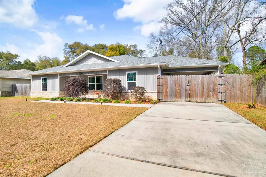 4606 Yorkshire Ave, Pensacola, FL 32506 - #2