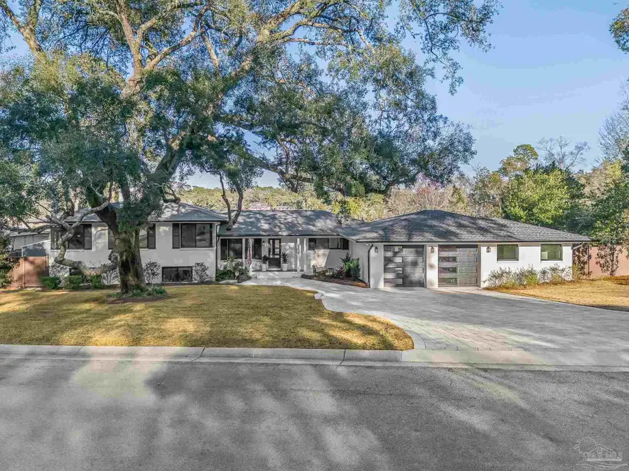 3520 Menendez Dr, Pensacola, FL 32503 - #2