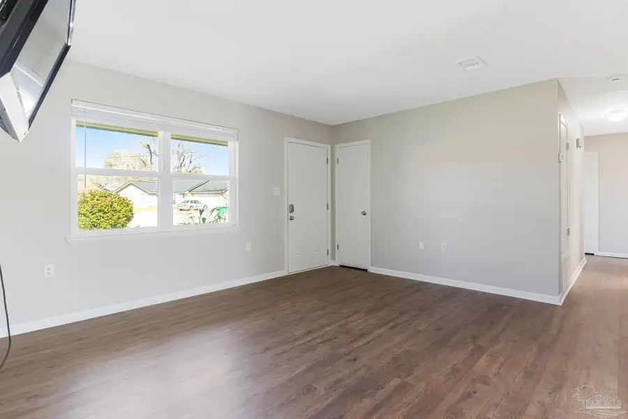 407 Celeste Ct, Mary Esther, FL 32569 - #3