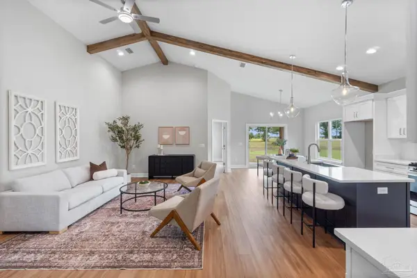 7900 Tippin Ave, Pensacola, FL 32504