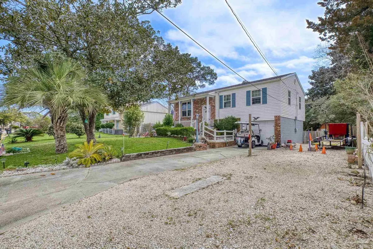 3310 Bluewater Dr, Pensacola, FL 32503 - #1