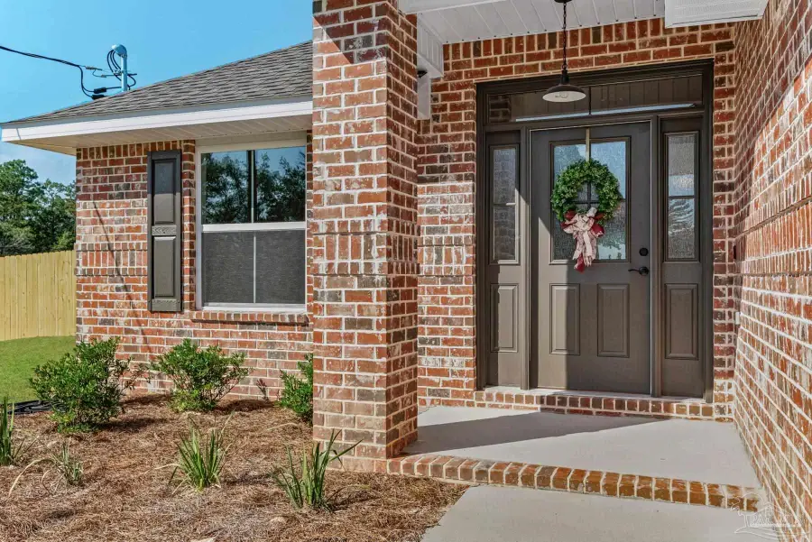 7945 Twin Lake Dr, Milton, FL 32583 - #3