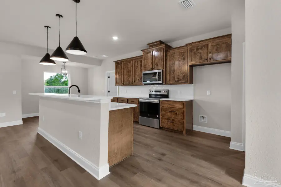 7953 Twin Lake Dr, Milton, FL 32583 - #3